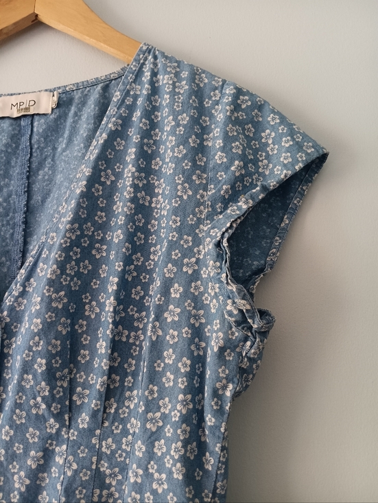 MinkPink Lazy Daze Romper XS Blue Floral Button Front V Neck Romper - Picture 4 of 7